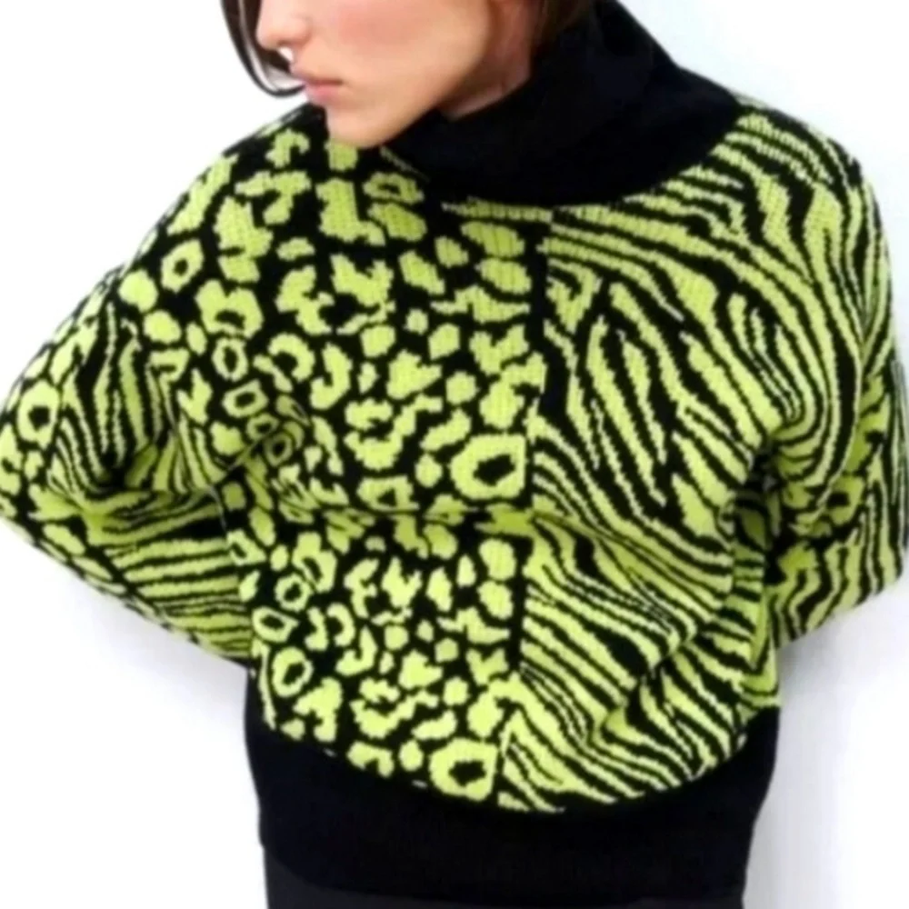 ZARA Chunky Mod Turtleneck Sweater – Leopard Zebra Print, Chartreuse, Size M - Picture 2 of 16